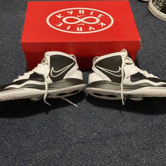 KYRIE INFINITY - Picture 12 of 13